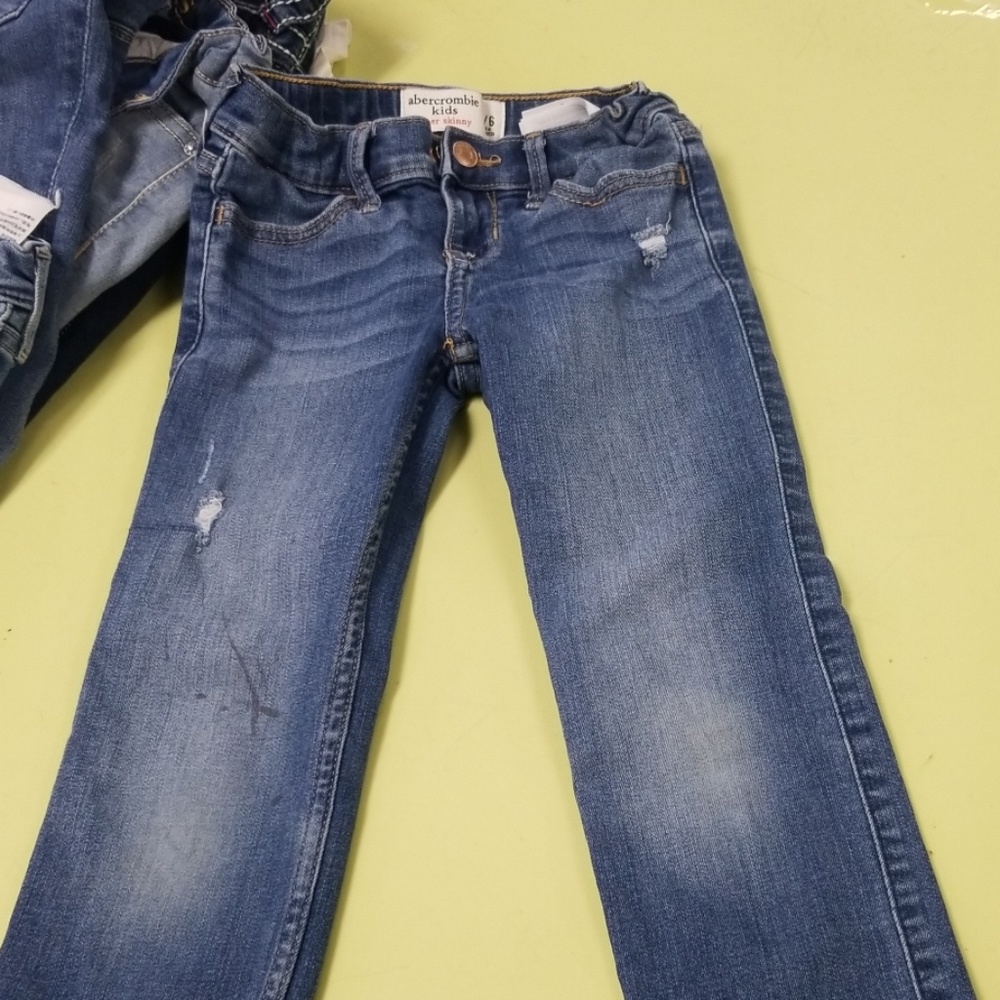 3 pair of 5/6 abcrombie jeans